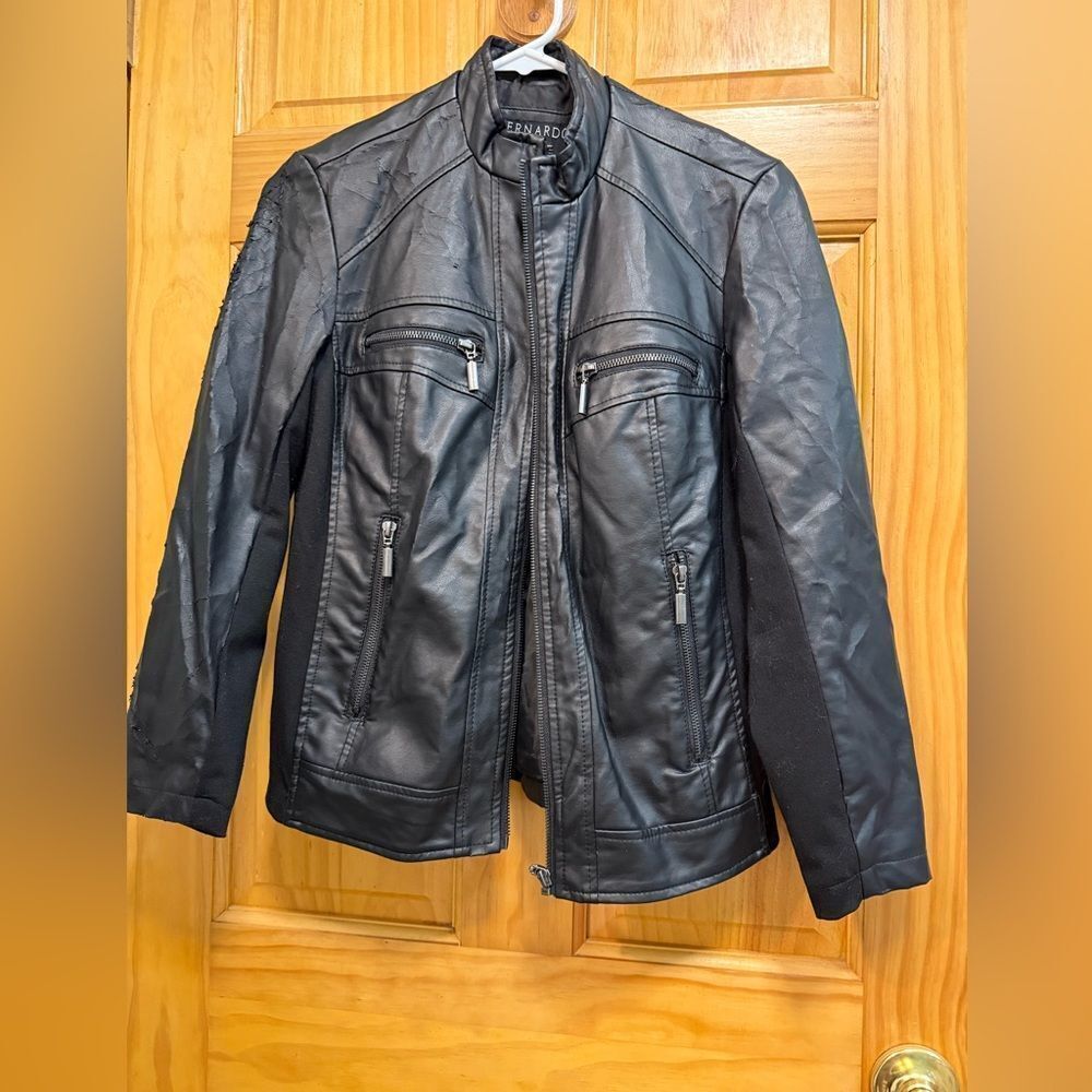 Bernardo size S black faux leather jacket